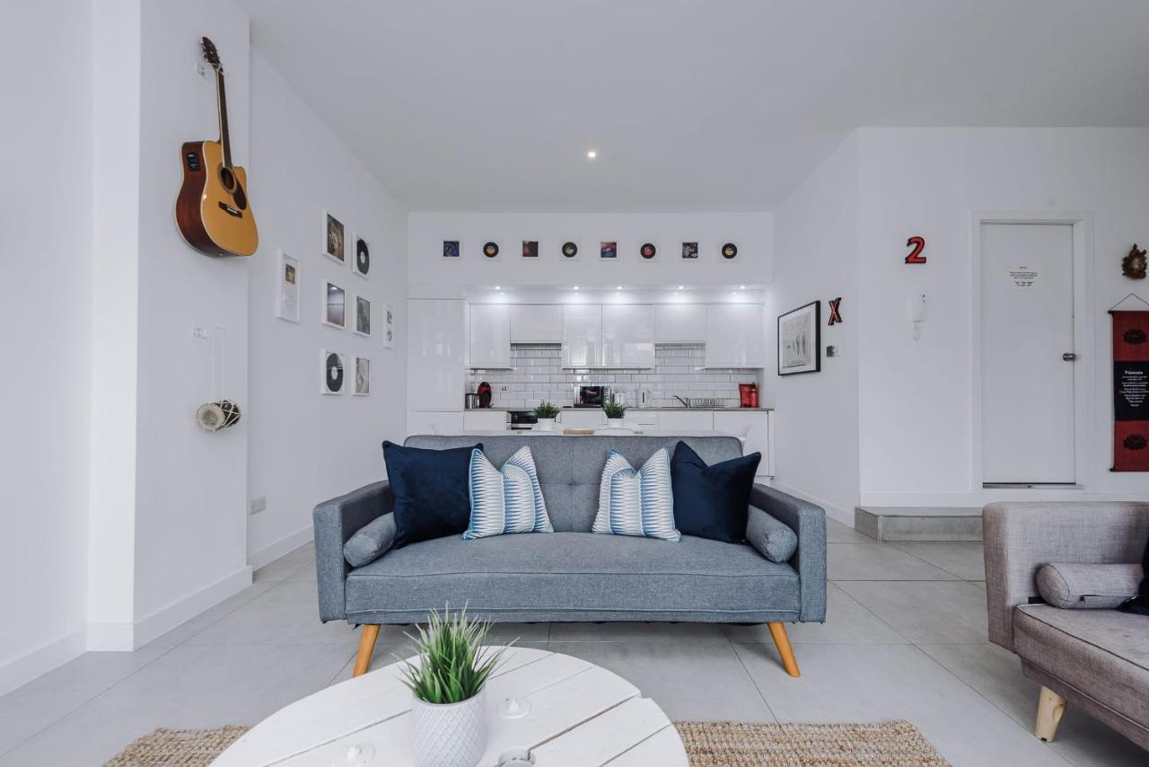 Host & Stay - The Musician'S Apartment With Grand Piano ลิเวอร์พูล ภายนอก รูปภาพ